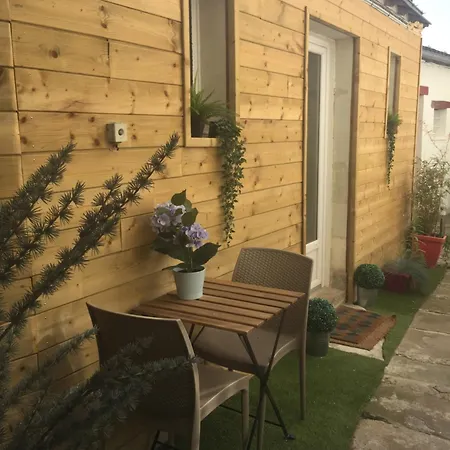 Maisonnette Centre Au Calme Apartment Nantes